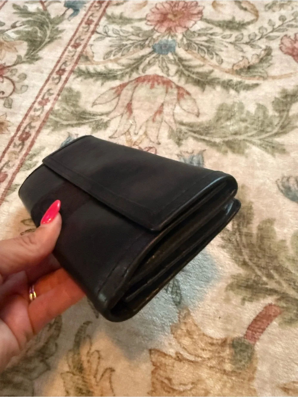 Coach Vintage Y2K Hamptons Signature Trifold Wallet – Excellent Used Condition